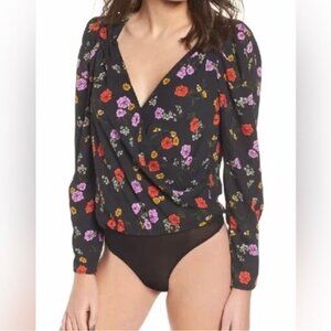 ASTR The Label Black Floral Wrap V-Neck Long Sleeve Bodysuit Top Womens Sz S